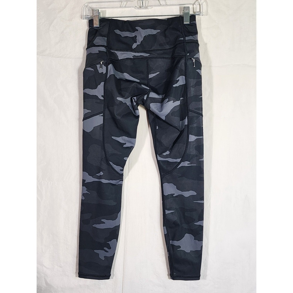Athleta XS Petite Black Gray Camo Leggings Zip Pocket High Rise Crop Pants - Picture 3 of 11